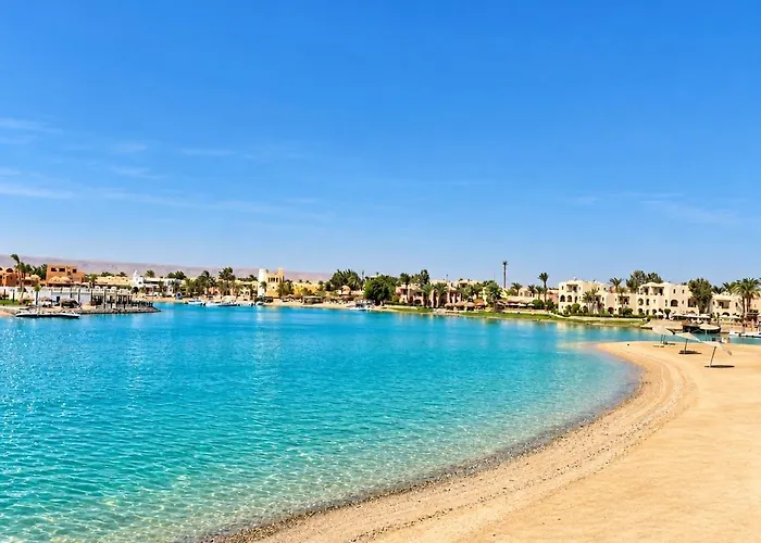 Ferienhaus Beachfront - Heated Pool - Hill - Elgouna *