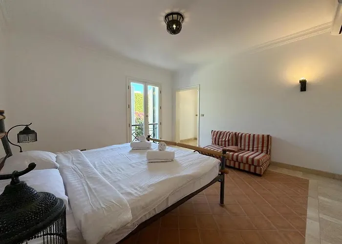 Beachfront - Heated Pool - Hill - Elgouna Ferienhaus Hurghada