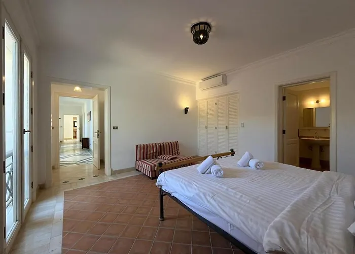 Ferienhaus Beachfront - Heated Pool - Hill - Elgouna Hurghada