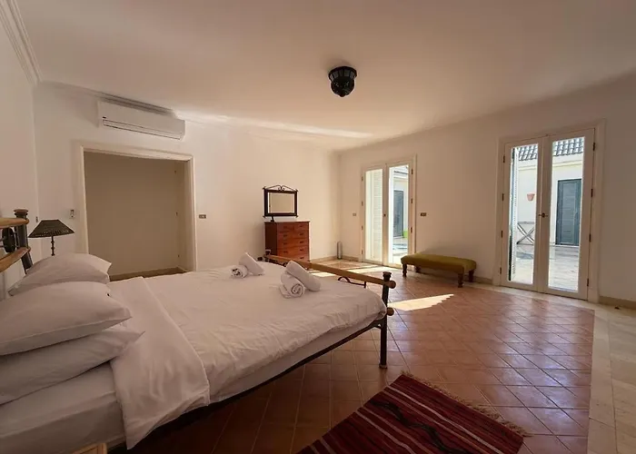 Beachfront - Heated Pool - Hill - Elgouna Ferienhaus Hurghada